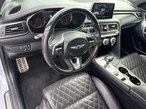 Used 2019 Genesis G70 2.0T Advanced w/ Sport Package image 26