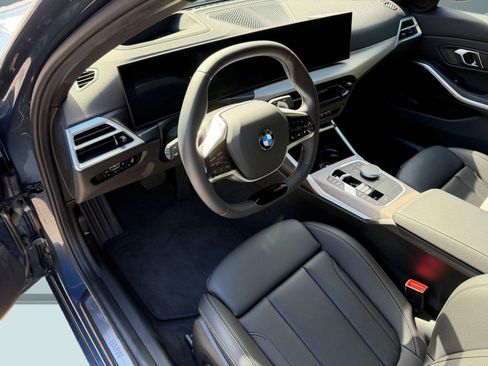 Certified 2025 BMW 330i Sedan RWD image 4