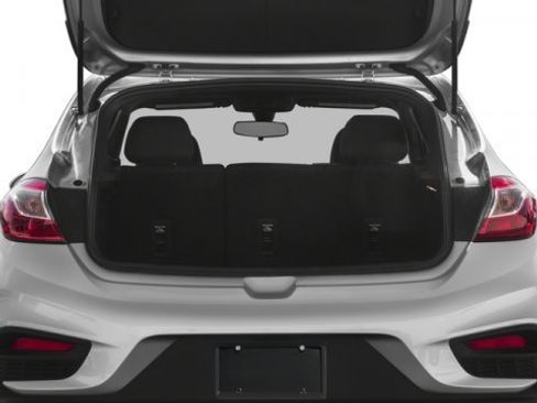 Used 2017 Chevrolet Cruze LT image 15