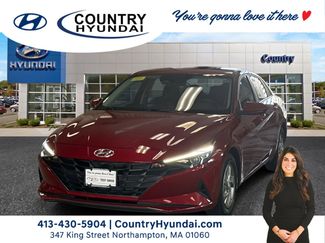 Certified 2023 Hyundai Elantra SE w/ Cargo Package video 1