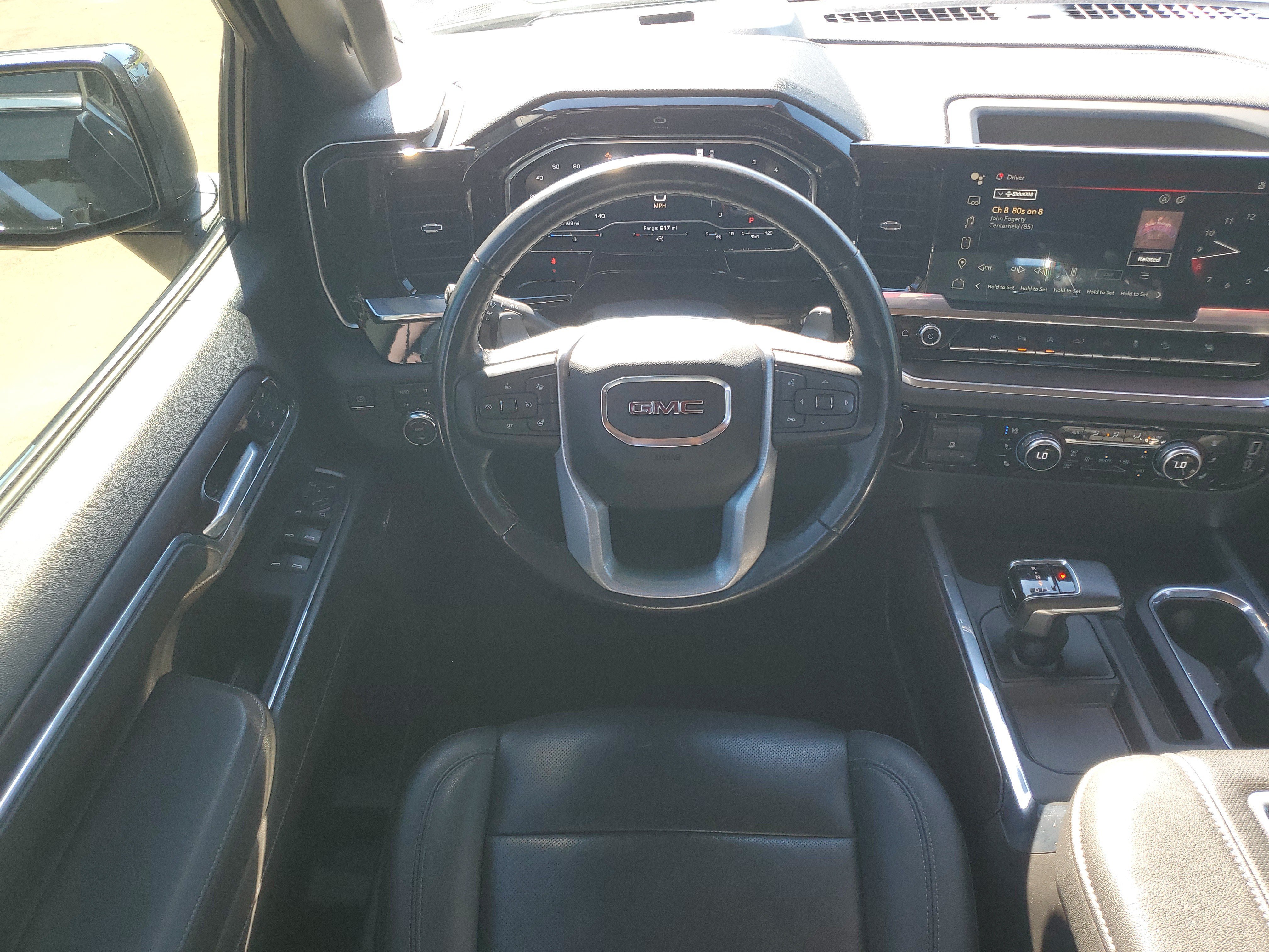 Used 2022 GMC Sierra 1500 SLT w/ SLT Premium Plus Package AWD/4WD image 30