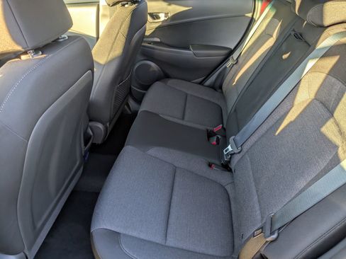 Used 2023 Hyundai Kona SE w/ Cargo Package image 15