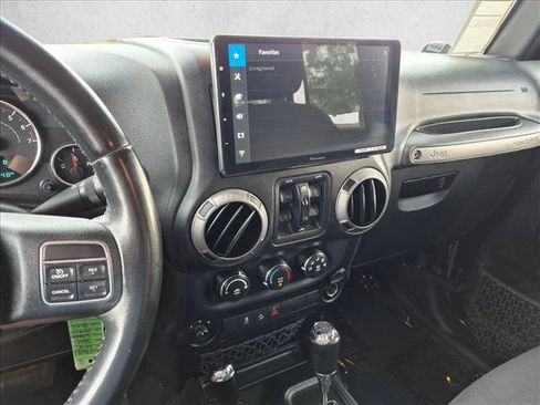 Used 2015 Jeep Wrangler Unlimited Sport w/ Quick Order Package 24S AWD/4WD image 14