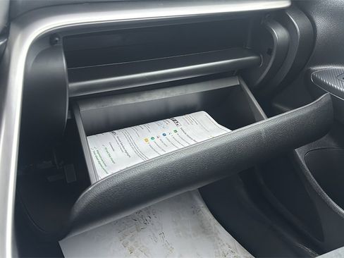 Used 2024 Mitsubishi Eclipse Cross SE image 29