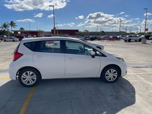 Used 2017 Nissan Versa Note S Plus FWD image 5