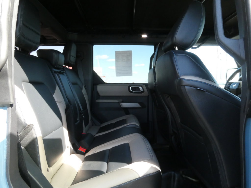 Used 2023 Ford Bronco Wildtrak AWD/4WD image 15