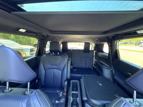 New 2026 INFINITI QX60 Sport AWD/4WD image 38