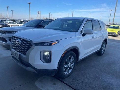 Used 2021 Hyundai Palisade SE AWD/4WD image 3