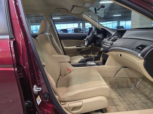 Used 2011 Honda Accord LX-P image 29