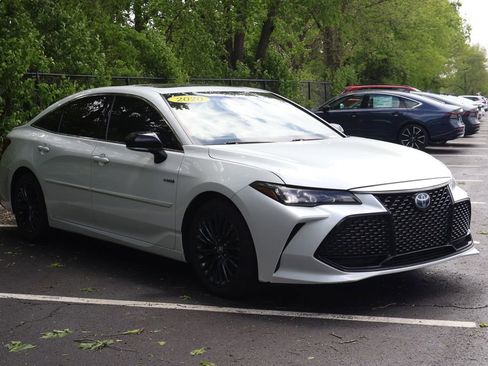 Used 2020 Toyota Avalon XSE w/ Carpet Mat Package FWD image 10