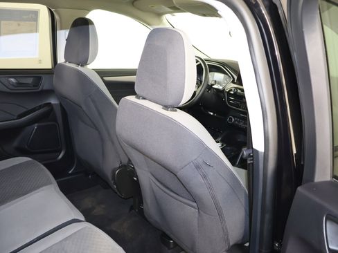 Used 2022 Ford Escape SE w/ SE Sport Appearance Package image 41