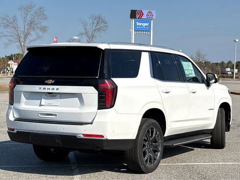 New 2026 Chevrolet Tahoe LS RWD image 21