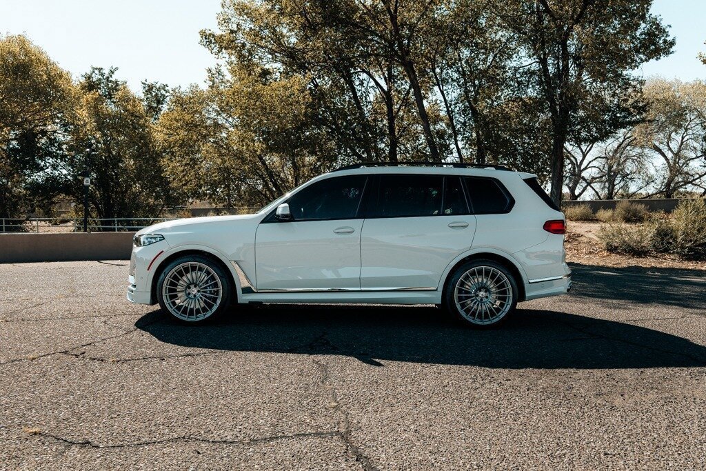Used 2022 BMW ALPINA XB7 AWD/4WD image 4