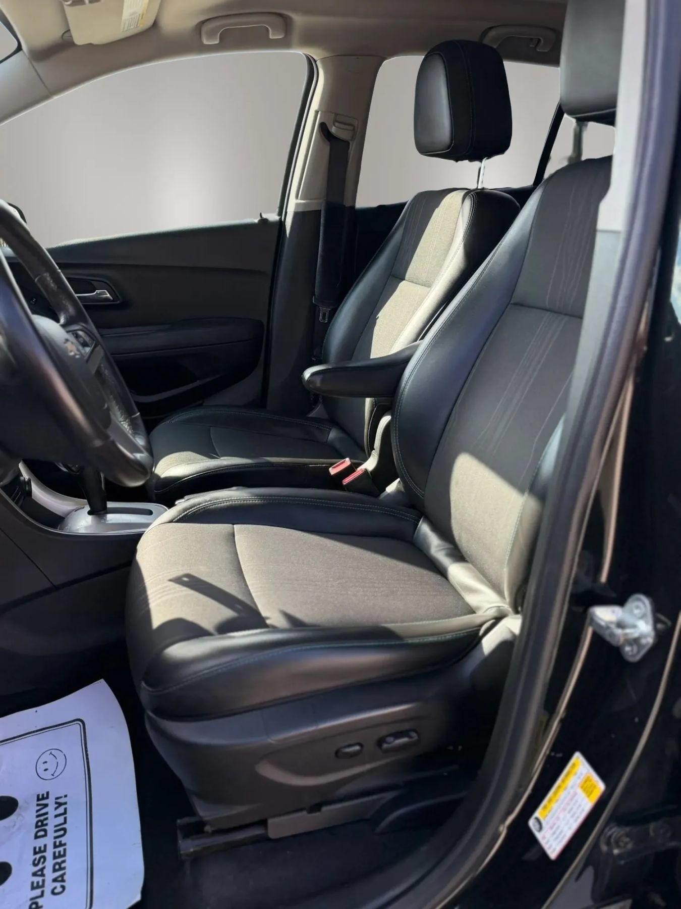 Used 2015 Chevrolet Trax LT w/ LT Plus Package FWD image 11