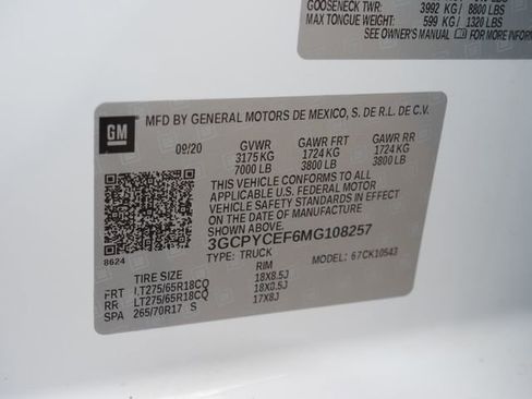 Used 2021 Chevrolet Silverado 1500 Custom Trail Boss w/ LPO, Dark Essentials Package image 8