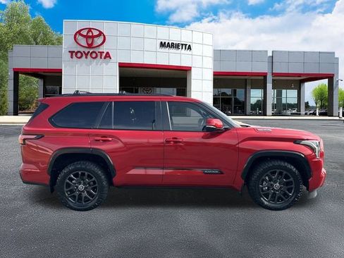 Certified 2024 Toyota Sequoia Platinum image 30