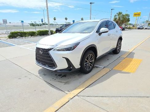Used 2023 Lexus NX 250 FWD image 8