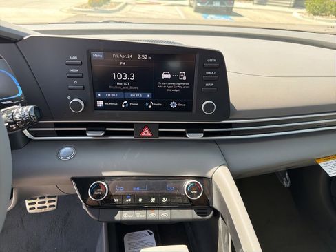New 2026 Hyundai Elantra Sport FWD image 21
