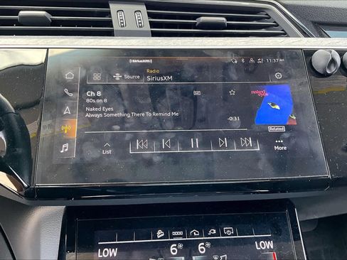 Used 2021 Audi e-tron Premium w/ Convenience Plus Package AWD/4WD image 30