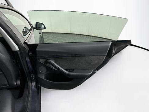 Used 2022 Tesla Model 3 Long Range image 29