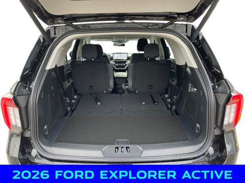 New 2026 Ford Explorer Active image 5