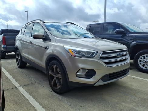 Used 2018 Ford Escape SEL AWD/4WD image 1