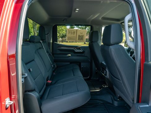 Used 2024 GMC Sierra 1500 Elevation AWD/4WD image 18