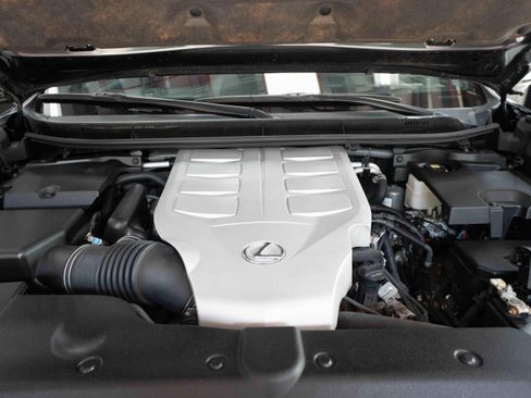 Used 2023 Lexus GX 460 Luxury w/ Sport Design Package AWD/4WD image 31