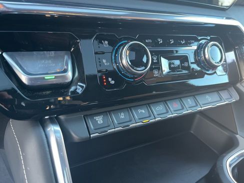 New 2026 GMC Sierra 2500 Denali Ultimate image 23