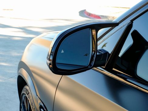 Used 2021 BMW X6 M w/ Competition Package image 48