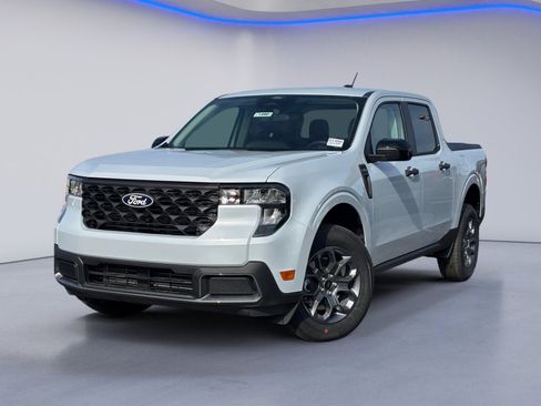 New 2026 Ford Maverick XLT w/ XLT Luxury Package image 2