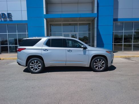 Used 2018 Chevrolet Traverse Premier AWD/4WD image 1