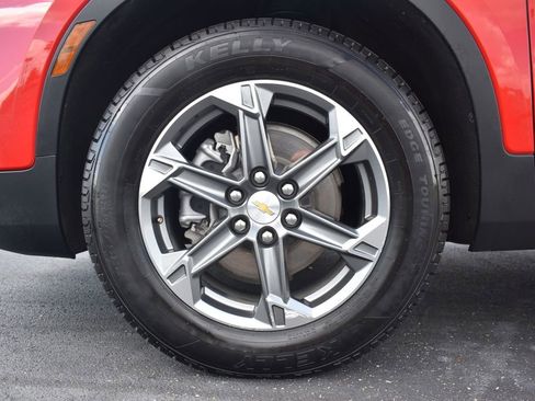 Used 2023 Chevrolet Blazer LT FWD image 12