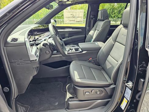 New 2026 Cadillac Escalade Sport AWD/4WD image 23