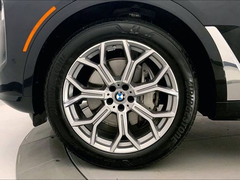Certified 2026 BMW X7 xDrive40i AWD/4WD image 8