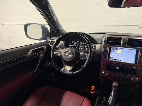 Used 2021 Lexus GX 460 Premium AWD/4WD image 24