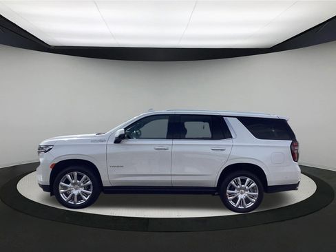 Used 2024 Chevrolet Tahoe High Country w/ Advanced Technology Package image 5