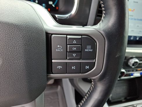 Used 2022 Ford F150 Lariat w/ Equipment Group 502A High AWD/4WD image 22