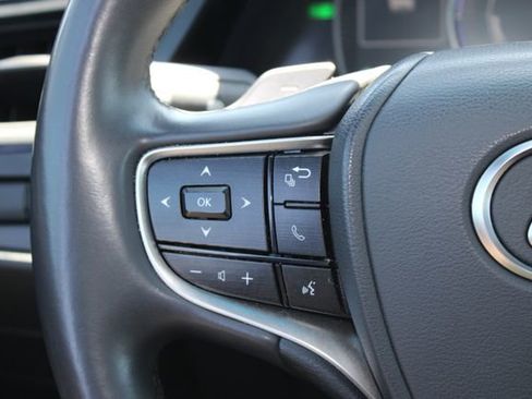 Certified 2025 Lexus ES 300h w/ Premium Package FWD image 18