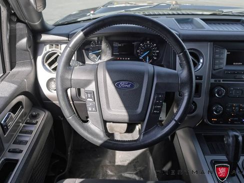 Used 2017 Ford Expedition XLT AWD/4WD image 2