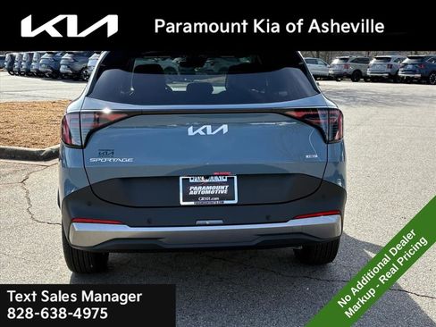 New 2026 Kia Sportage EX image 5