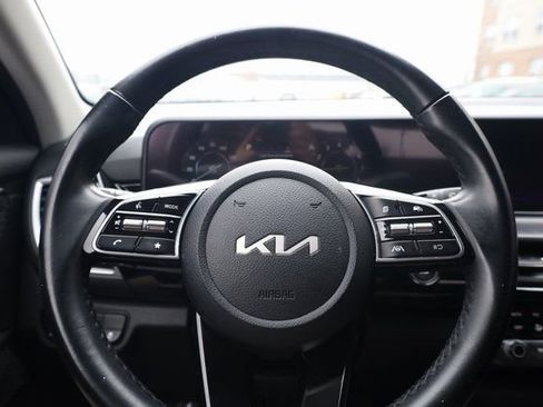 Certified 2024 Kia Seltos S image 16