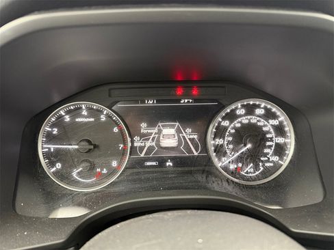 Used 2022 Mitsubishi Outlander SE image 16