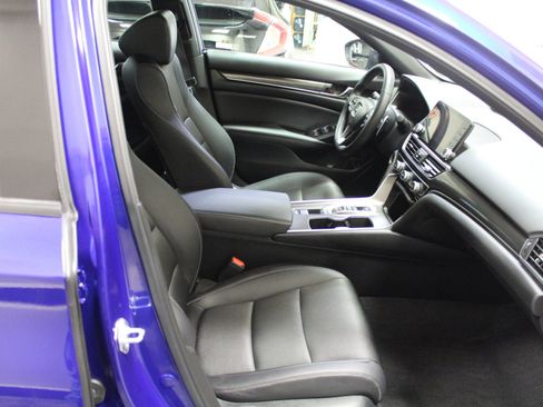 Used 2022 Honda Accord Sport image 24