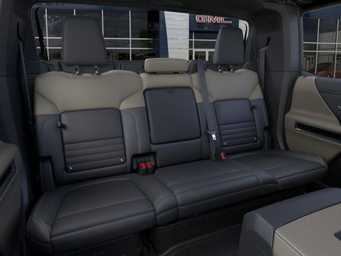 New 2026 GMC Hummer EV 4x4 Crew Cab w/ LPO, Dark Essentials Package image 41