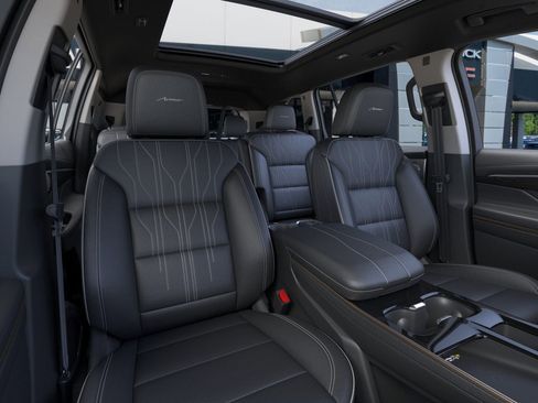 New 2026 Buick Enclave Avenir w/ Super Cruise Package image 16