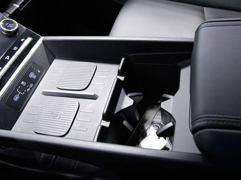 Used 2025 Hyundai Santa Fe SEL image 29