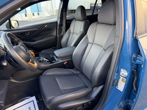 Used 2025 Subaru Outback Wilderness AWD/4WD image 12