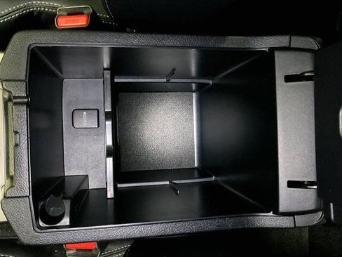 Used 2018 Toyota 4Runner Limited image 40