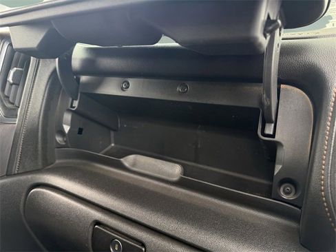 Used 2020 GMC Sierra 1500 AT4 w/ AT4 Premium Package image 29